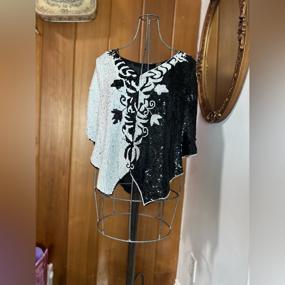 Vintage sequin, 100% silk “poncho” top, medium - Picture 11 of 11